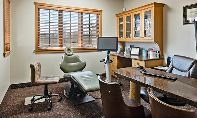 Woodbury Office patient exam room